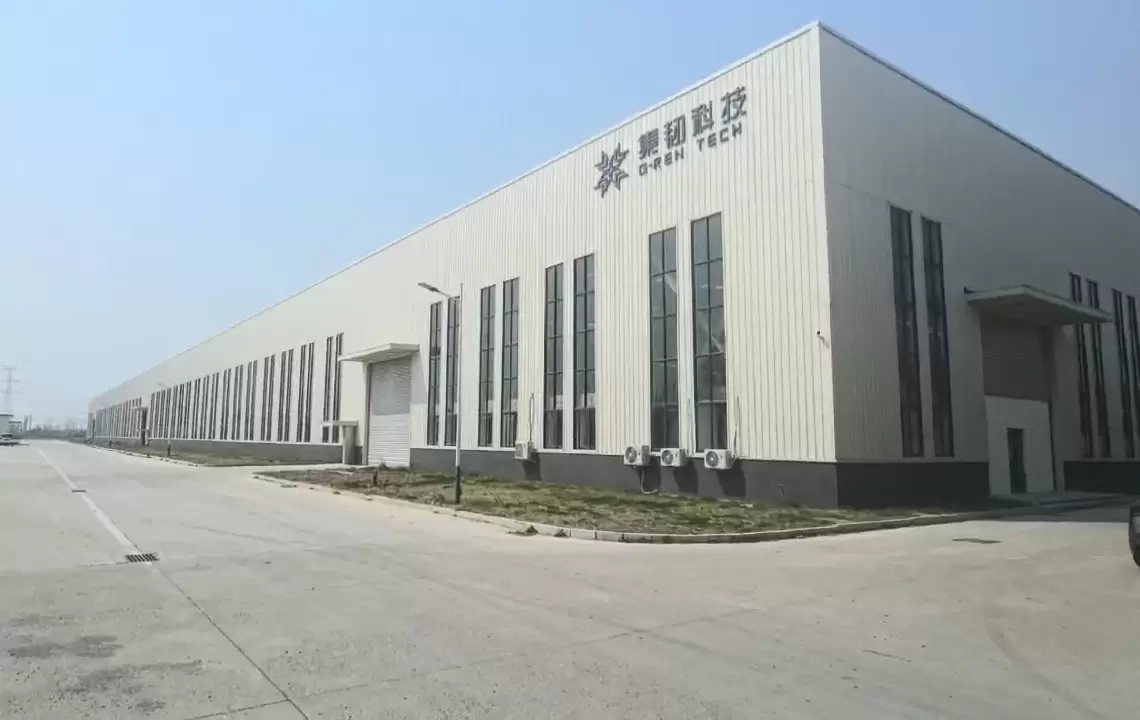 集韧盐城工厂-聚氨酯型材生产车间