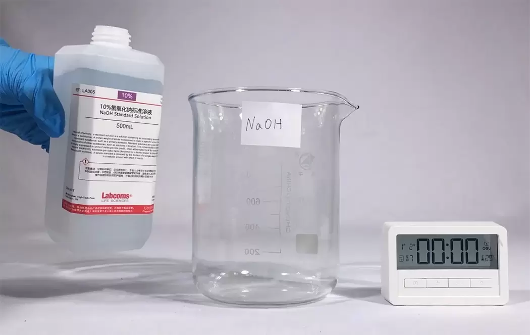 集韧玻纤聚氨酯复合材料型材耐腐蚀测试